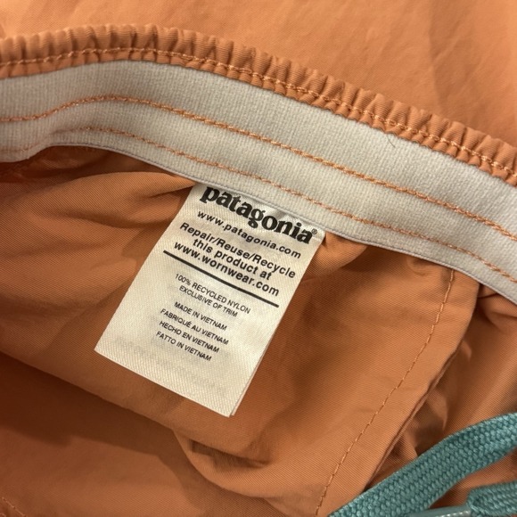 Patagonia Shorts Mens Size Medium Peach Orange Outdoor Summer - Picture 6 of 8